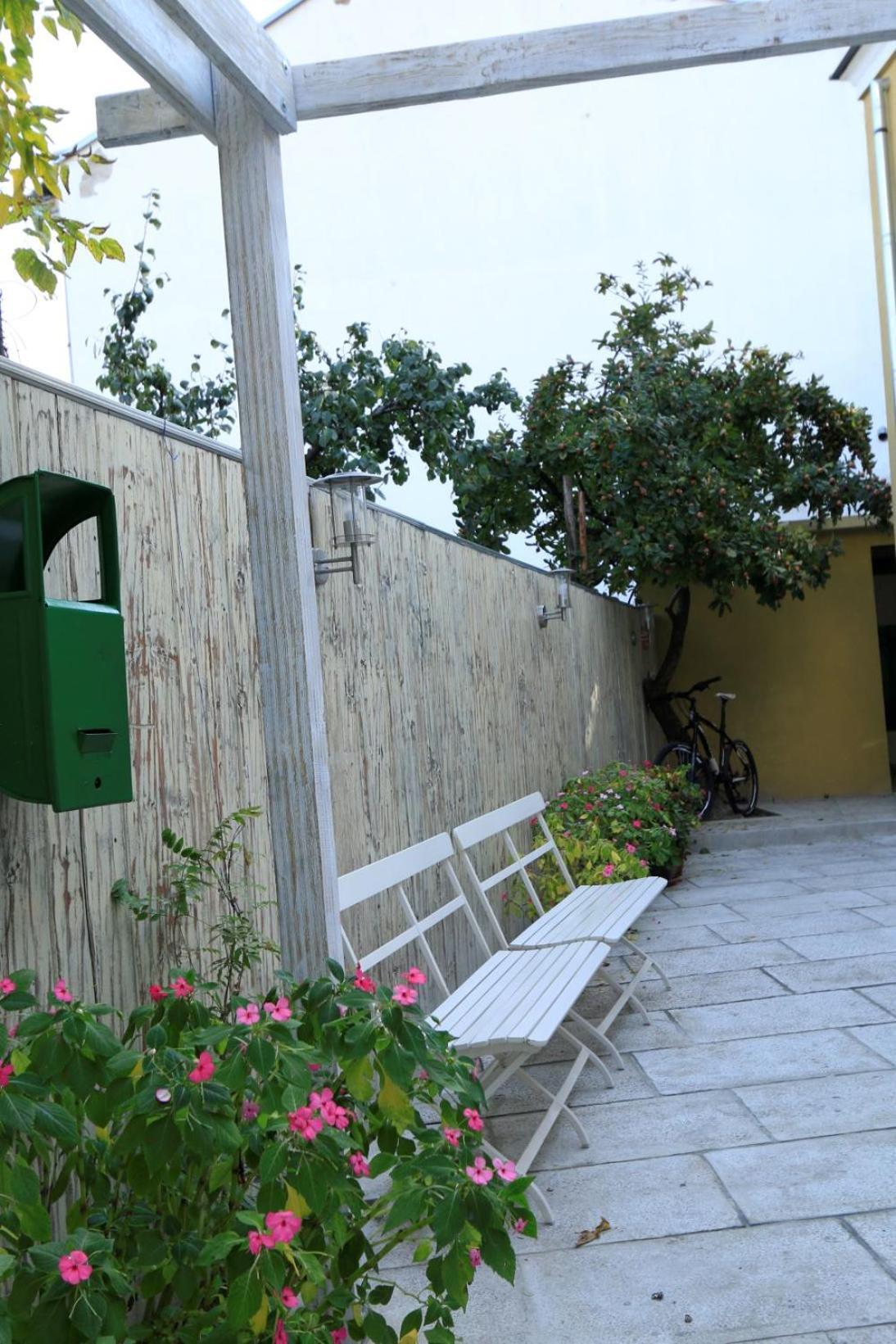 La Maison Ruse Exterior photo